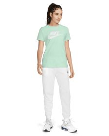 Remera Nike Sportswear Essential