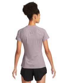 Remera Nike Dri-Fit ADV Run Division